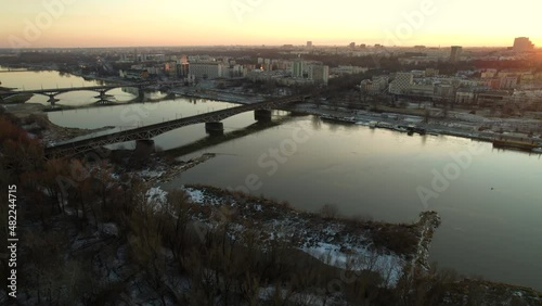 Wallpaper Mural Panorama Warszawy, widok z drona, zima Torontodigital.ca