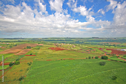Visão de helicóptero área de área verde