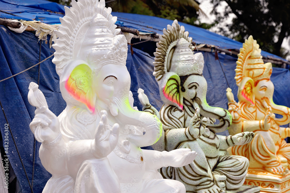 Ganapathi dolls for vinayaka chaturthi festival in India Stock Photo
