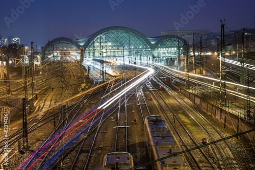 Blick auf den Hauptbahnhof Dresden 