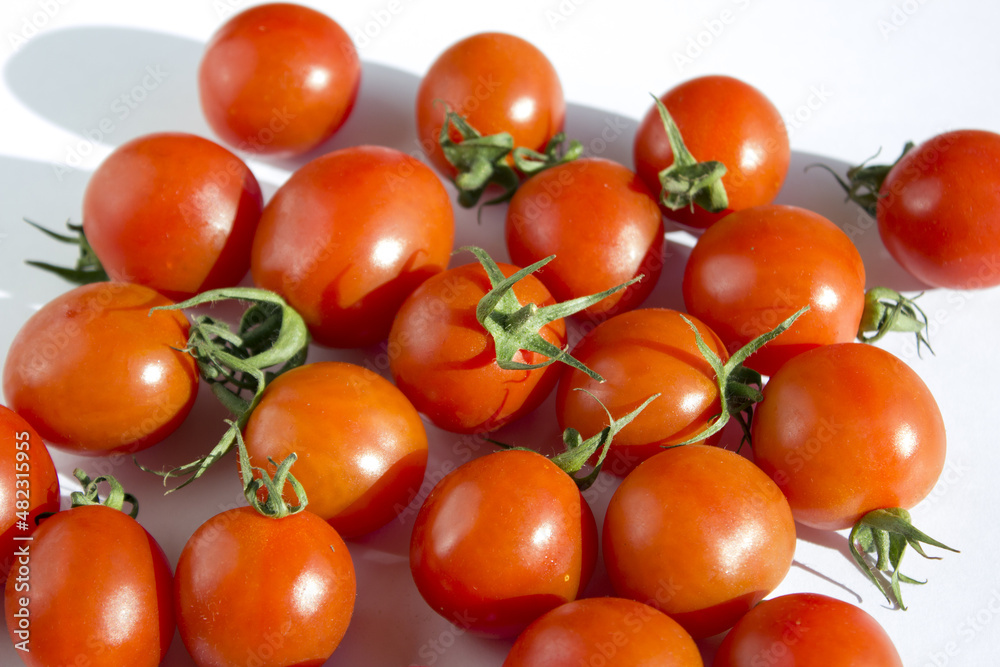 It is a bunch of cherry tomatoes