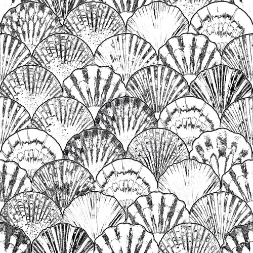 Black and white sea shell japanese waves seamless pattern