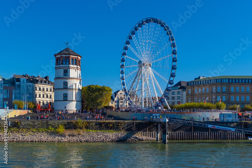 Dusseldorf on Rhein river © Visualmedia