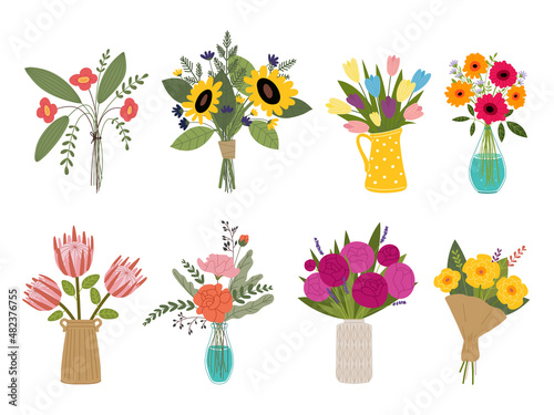 Bouquets. Florist beauty bouquet, pink tulip in vase. Blossom flowers, rose and peony. Garden plants, botanical festive gifts. Floral bunch classy vector set