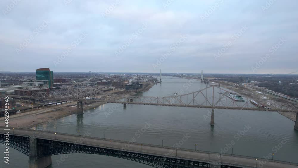 Slow aerial descent over Eads bridge and Mississippi River. St. Louis, USA