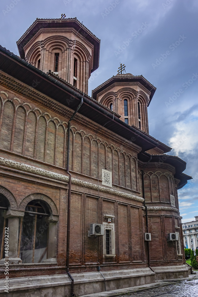 Brancovenesc style Kretzulescu Church (Biserica Kretzulescu, 1722) in Bucharest, Romania.