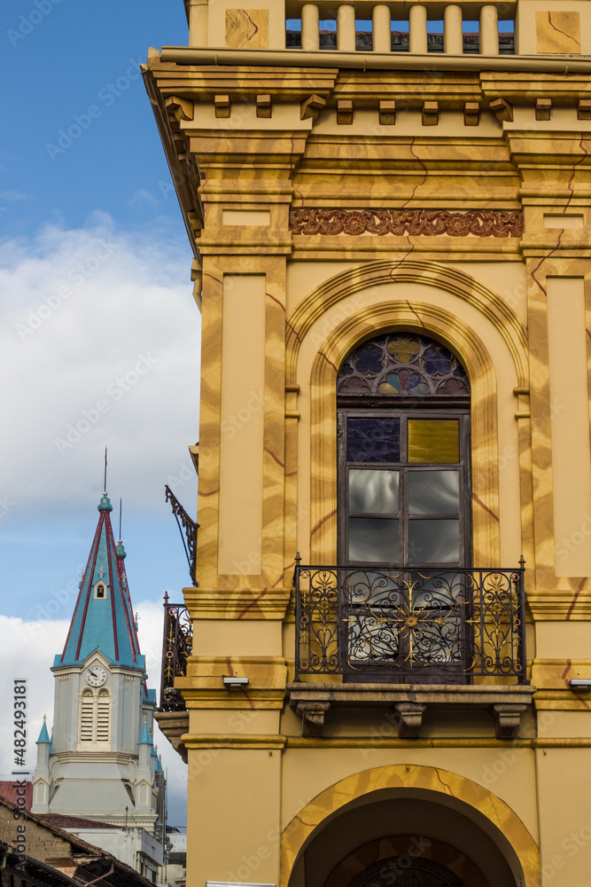 Arquitectura patrimonial de la ciuda de Cuenca Ecuador. Iglesia San