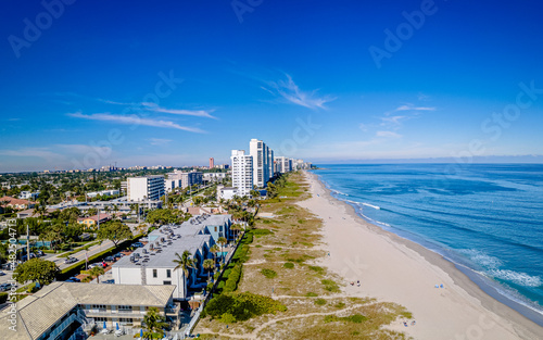 City with beach in BOCA RATON, Florida. Blue sky with empty space  © Matthew Tighe