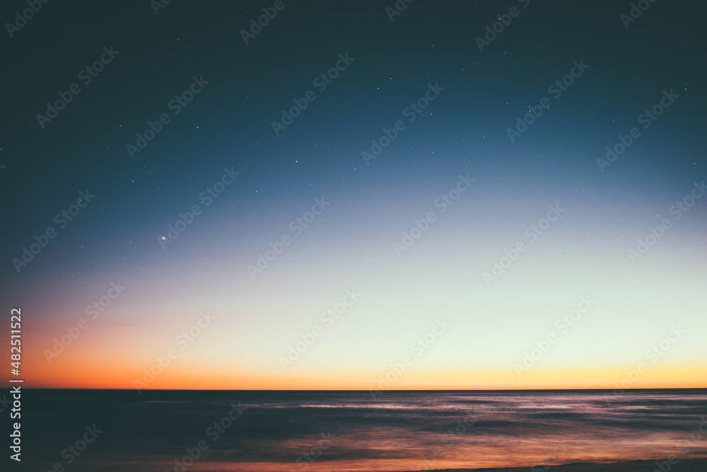 Obraz premium sunset over the sea