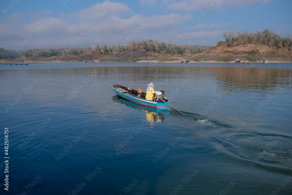 Fototapeta premium fishing village on the river.