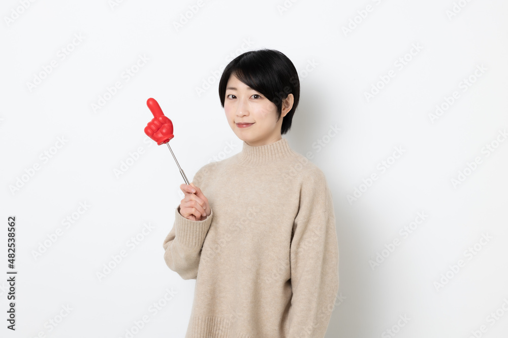 短い髪の日本人女性 短い髪の日本人女性