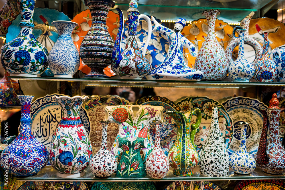 Iznik bowls and other Turkish colourful modern and traditional ceramics at the Grand Bazaar, Istanbul. Beautiful ceramic tiles with decoration