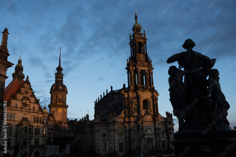 Fototapeta premium early evening street in Dresden (Germany)
