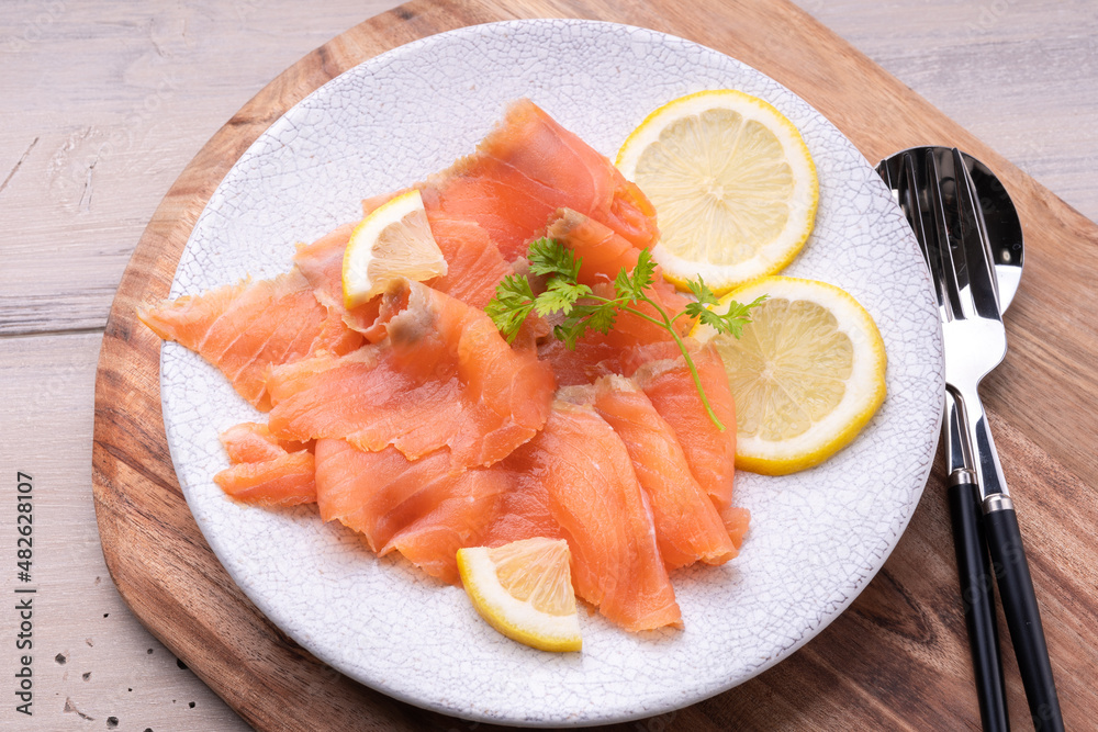 スモークサーモン