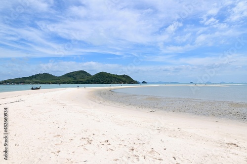 Fototapeta Naklejka Na Ścianę i Meble -  Laem Haad Beach, Natural Landmark on Koh Yao Yai in Phang-Nga Province