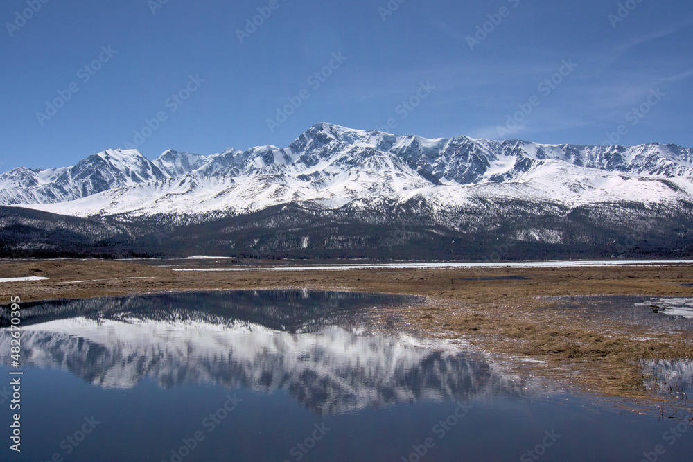 Fototapeta premium lake in the mountains