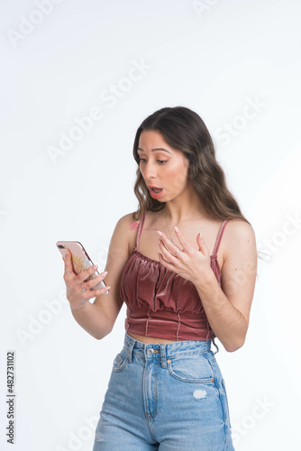 young girl talking on her smartphone with an acquaintance