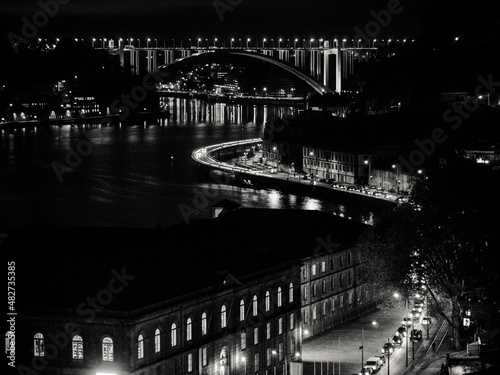 Portugal, Porto bei Nacht