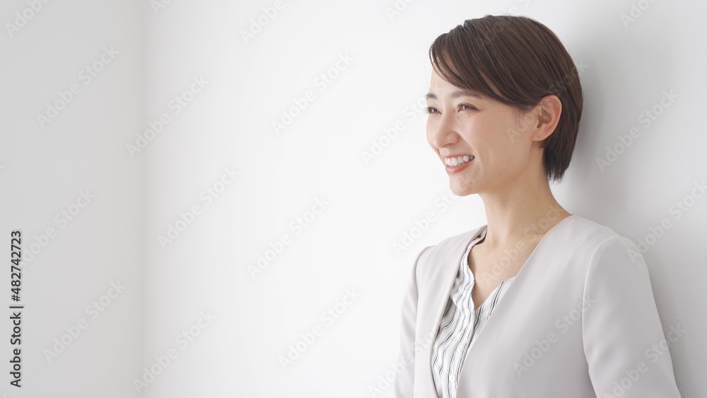 ビジネス 女性 ポートレート Stock Photo Adobe Stock