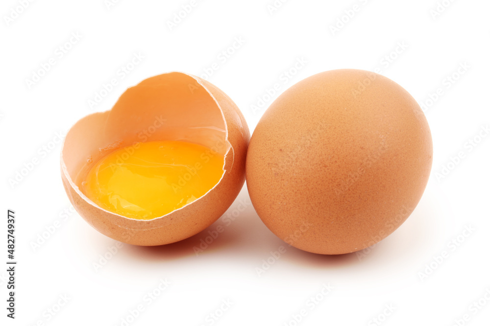 eggs isolated on white background eggs isolated on white background