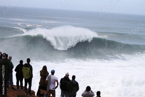 Monster Waves 