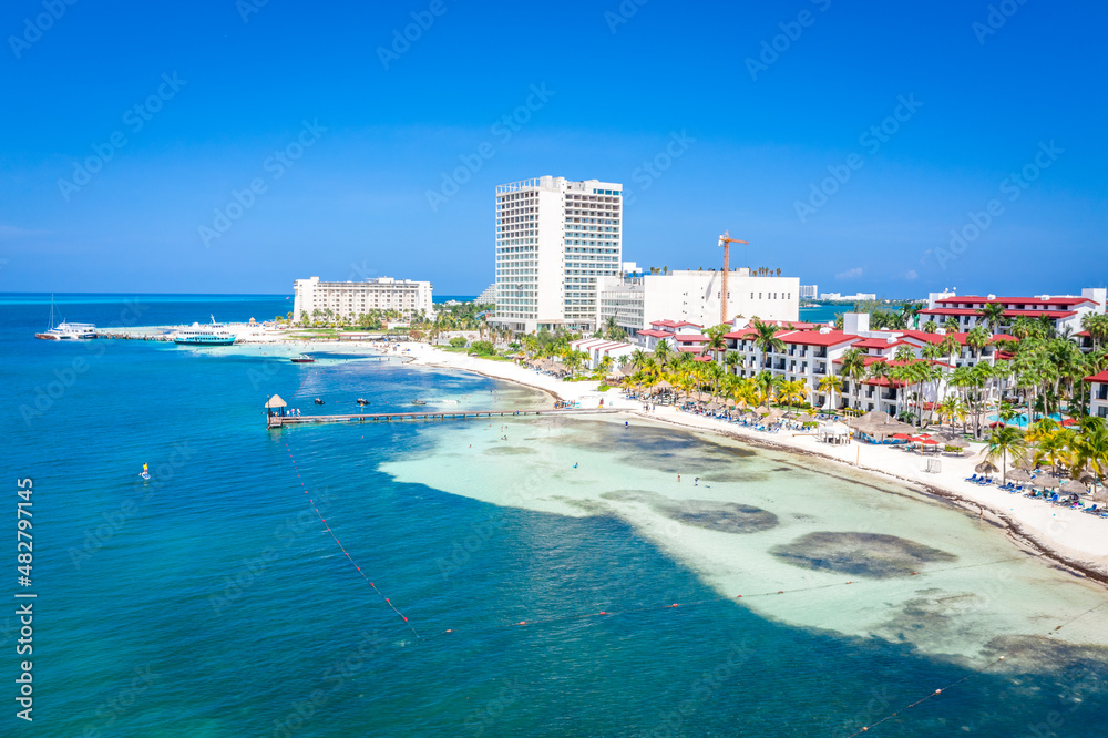 Aeria view of the complex of hotels and beaches on the shores of the Gulf of Mexico in Cancun, Zona Hoteliera. Caribbean coast, Yucatan, Mexico