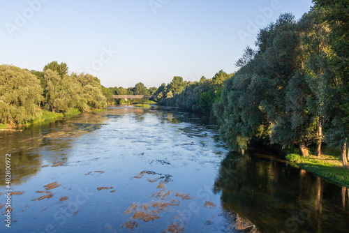 Obraz na płótnie Le Cher à Chabris - Indre w salonie