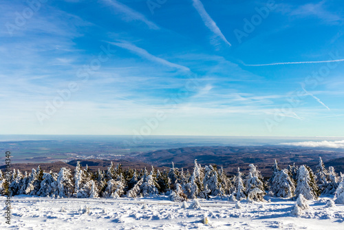 Unterwegs in der wunderschönen Winterlandschaft durch den schönen Harz am Brocken - Sachsen-Anhalt