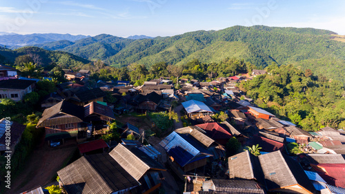 Tableau sur toile Hill Tribe House, Ban La-Ub, Huai Hom Subdistrict, Mae La Noi District, Mae Hong