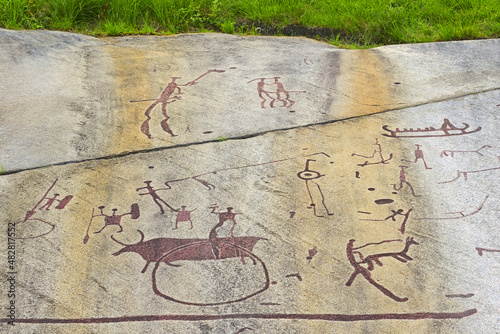 Obraz na płótnie The Rock Carvings in Tanum, Tanumshede, Sweden. Scandinavian Bronze Age Rock Paintings - Unesco Heritage Site w salonie