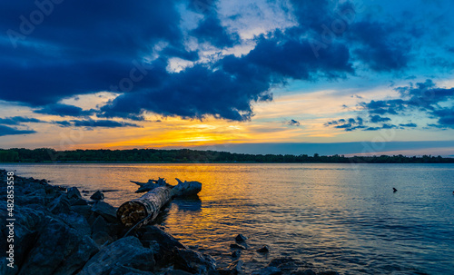 A scenic view of Alum Creek State Park in Ohio during beautiful sunset