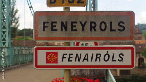 Village de Feneyrols, dans le Tarn-et-Garonne