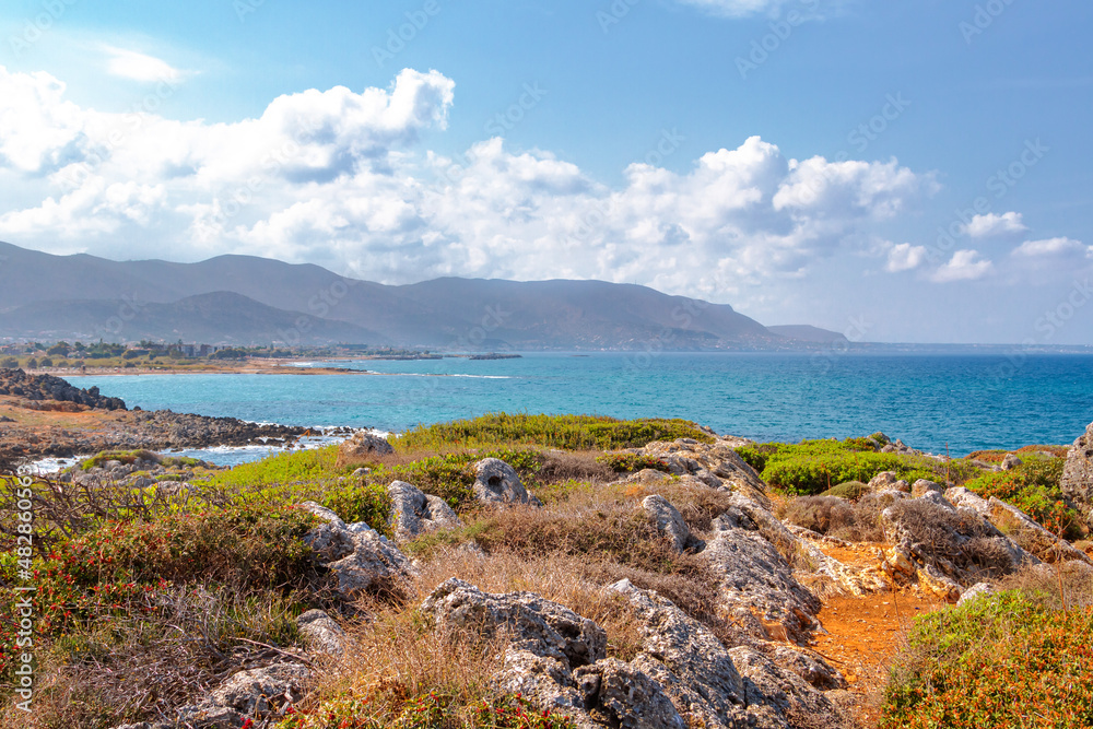Bucht beim Badeort Malia im Osten der griechischen Insel Kreta