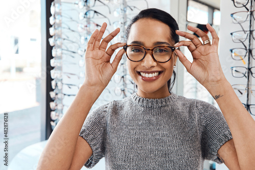 The best eyewear brands in the optometry business photo