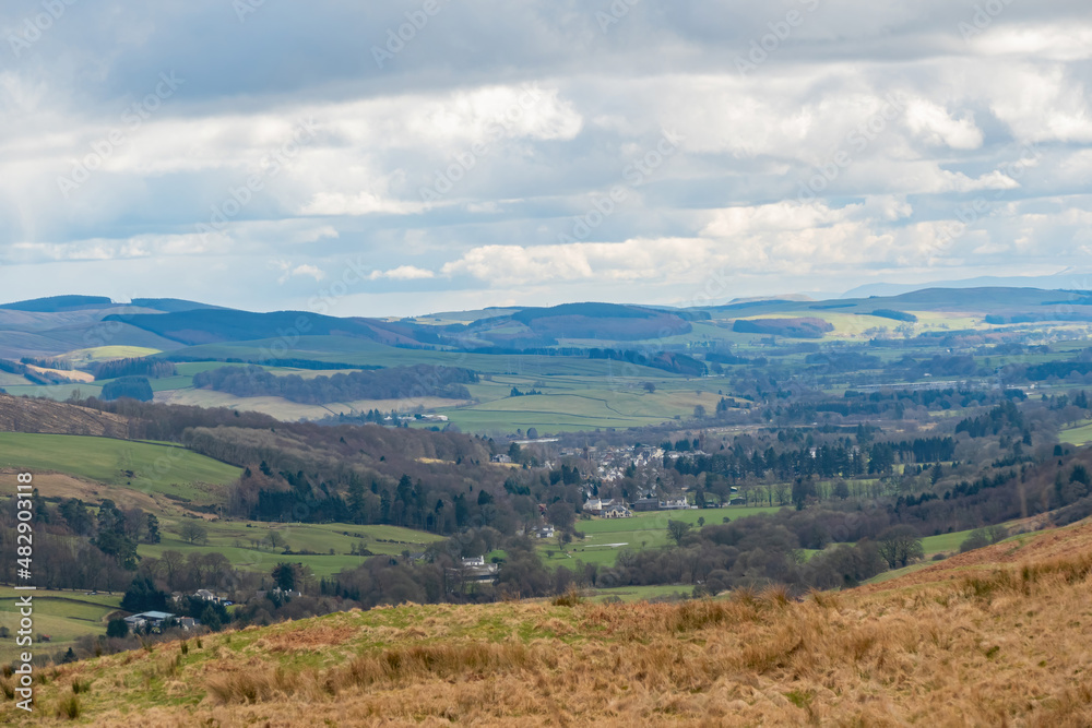 Naklejka premium Sunny view of rural landscape