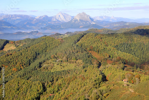 Canvas-taulu vista panorámica de los montes del país vasco euskadi legazpi mondragón 4M0A6867