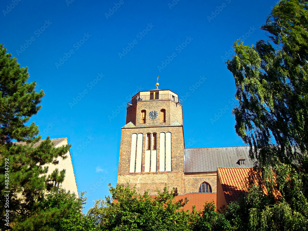 Die evangelischen Sankt Petri Kirche