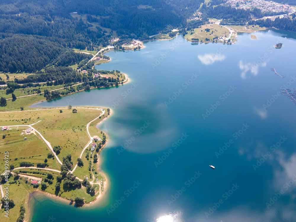 Obraz premium Aerial view of Dospat Reservoir, Bulgaria