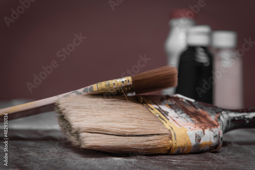 Paint Brush and tools for acrylic