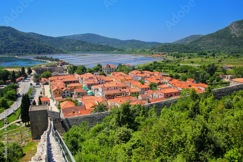 Slika na platnu View pof Ston town and its defensive walls, Peljesac Peninsula, Croatia