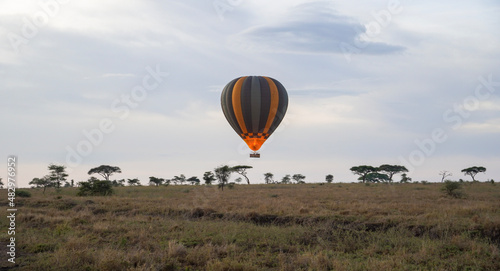 hot air balloon © TravelLensPro