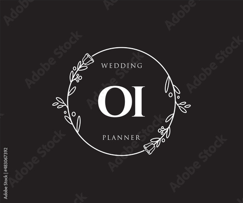 Initial OI feminine logo. Usable for Nature, Salon, Spa, Cosmetic and Beauty Logos. Flat Vector Logo Design Template Element.