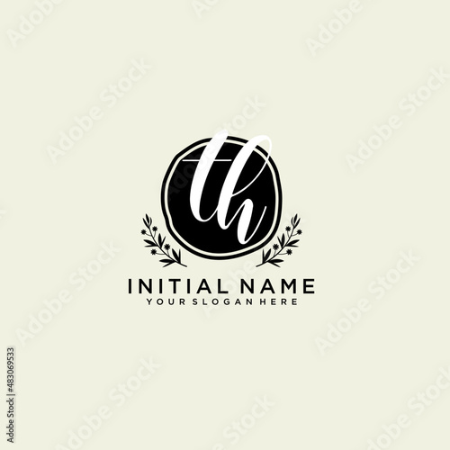 TH monogram logo template vector