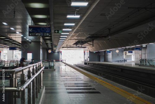 platform of the electric train