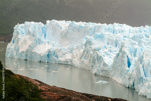 Amerique sud Argentine Province Santa Cruz Glacier Perito Moreno glace gel degel rechauffement fonte neige flottant Lac Argentin photo