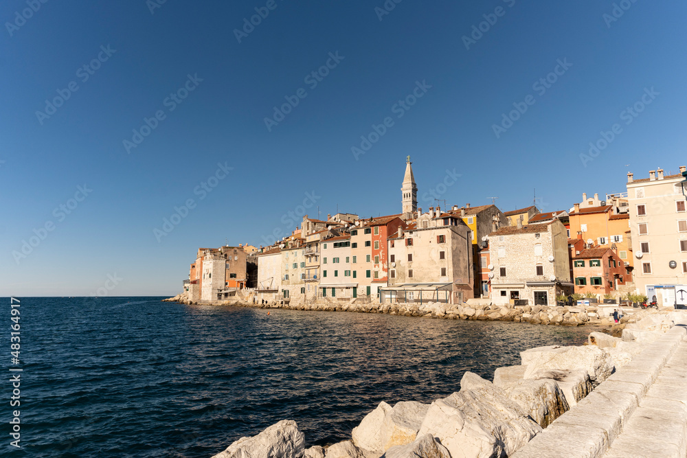 Fototapeta premium Beautiful, coastal town of Rovinj, Croatia famous for its colorful houses built right above the adriatic sea on the rocky shore