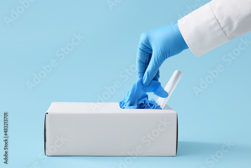 Medical professional hand i...