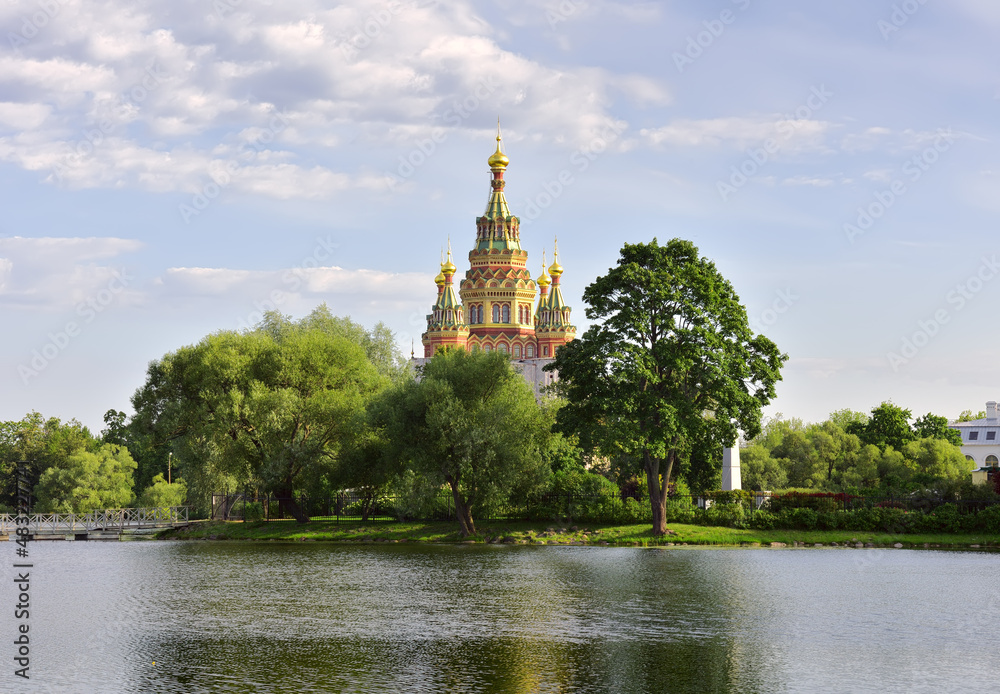 Kolonistsky Park in Peterhof