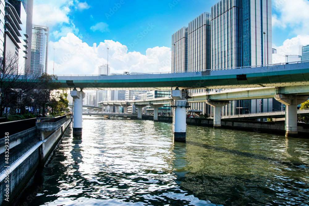 大阪・中之島の風景 StockFoto Adobe Stock