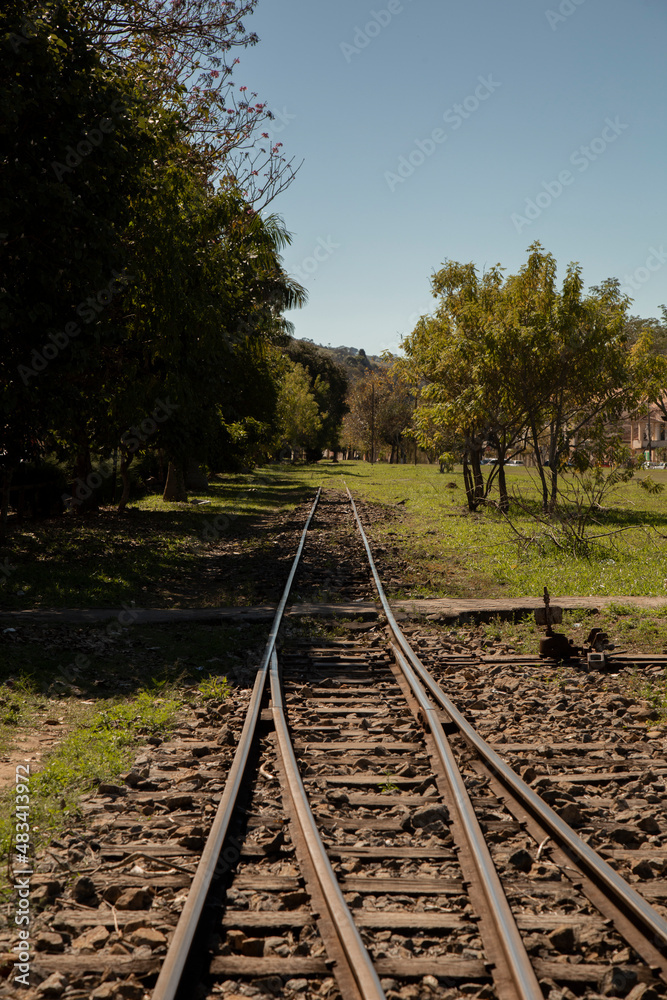 Obraz premium Passa Quatro, Minas Gerais, Brasil: Linha de Trem